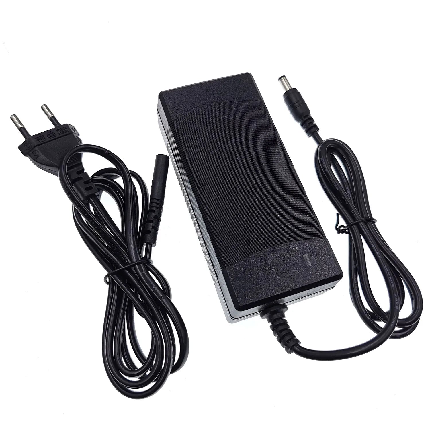 Chargeur Batterie 36V 2A – Sortie 42V 2A, Entrée 100-240V AC, Compatible Lithium, Li-ion et Li-Poly pour Batterie 36V 10S