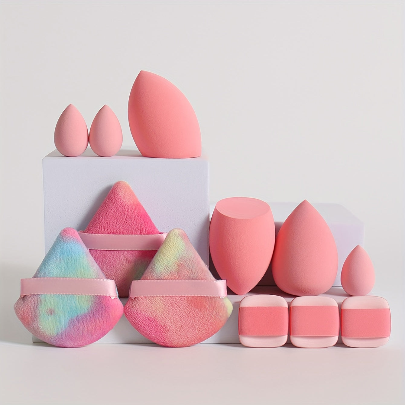 Coffret de 12 Éponges de Maquillage Polyvalentes – 3 Poudriers, 3 Mini Coussinets, 3 Beauty Blenders et 3 Mini Beauty Blenders