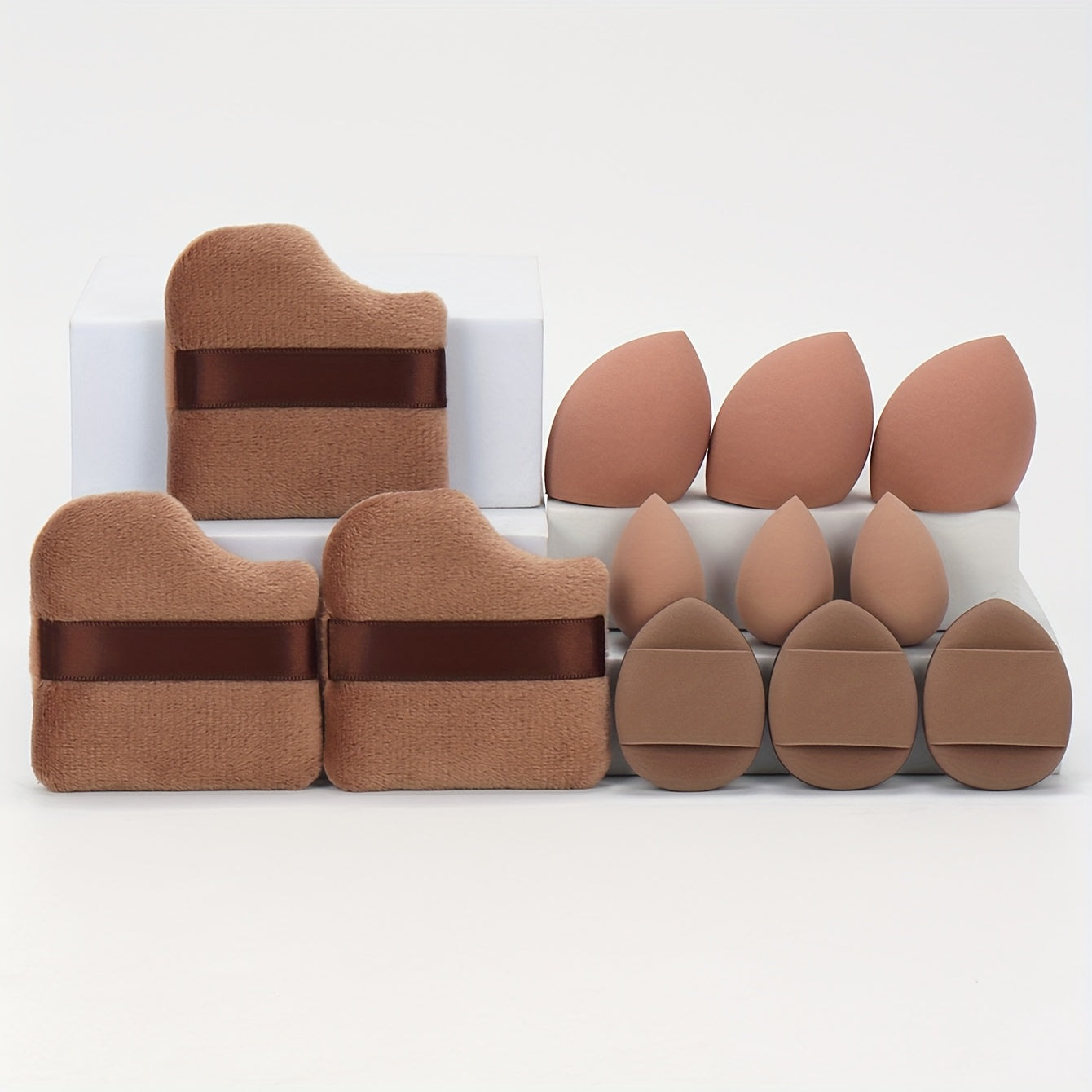 Coffret de 12 Éponges de Maquillage Polyvalentes – 3 Poudriers, 3 Mini Coussinets, 3 Beauty Blenders et 3 Mini Beauty Blenders